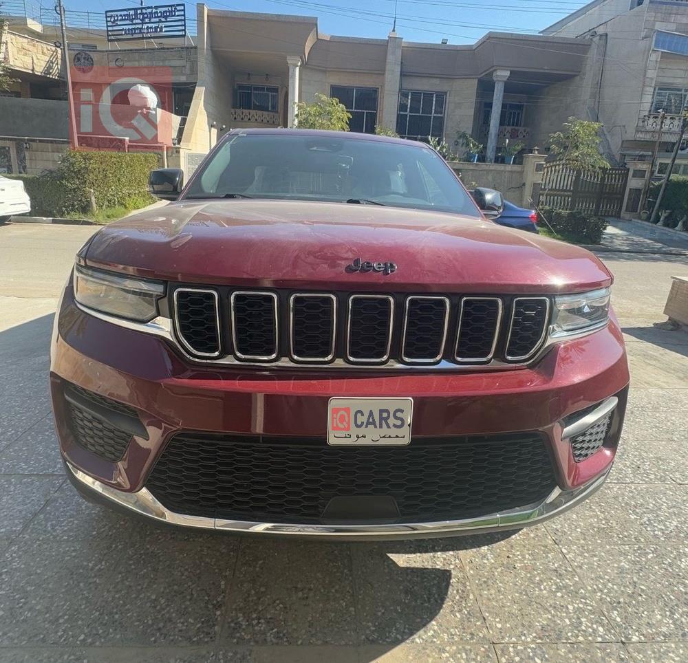 جیپ گراند شیرۆکی